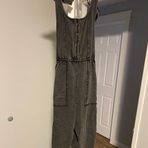 Kadin Jumpsuit NWT